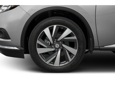 2015 Nissan Y Platinum