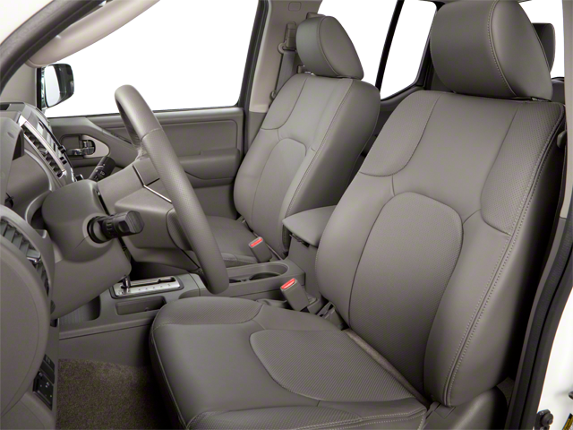 2011 Nissan FRONTIER SV