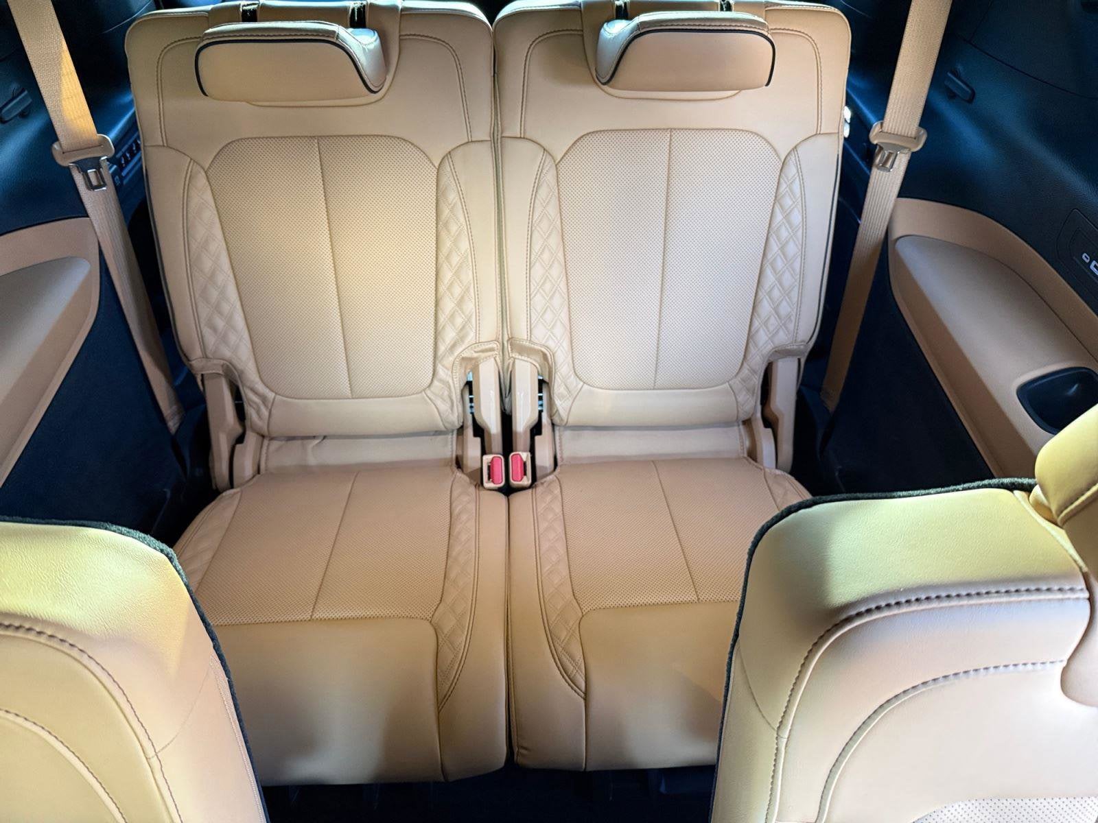 2023 Jeep Grand Cherokee L Base