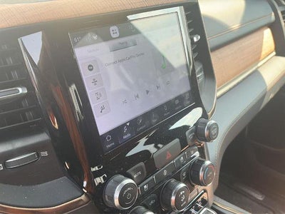 2022 RAM 1500 Longhorn 4x4 Crew Cab 5'7" Box