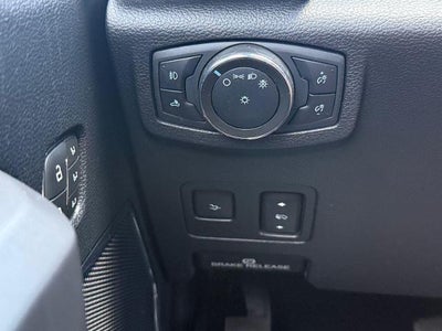 2020 Ford Super Duty F-350 SRW XL 4WD Crew Cab 6.75' Box