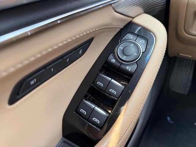 2023 Cadillac CT5 4dr Sdn Premium Luxury