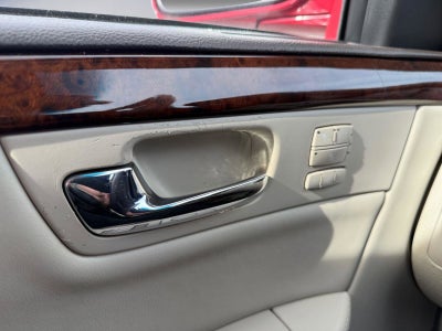 2009 Cadillac DTS Base