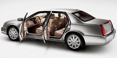 2011 Cadillac DTS Base