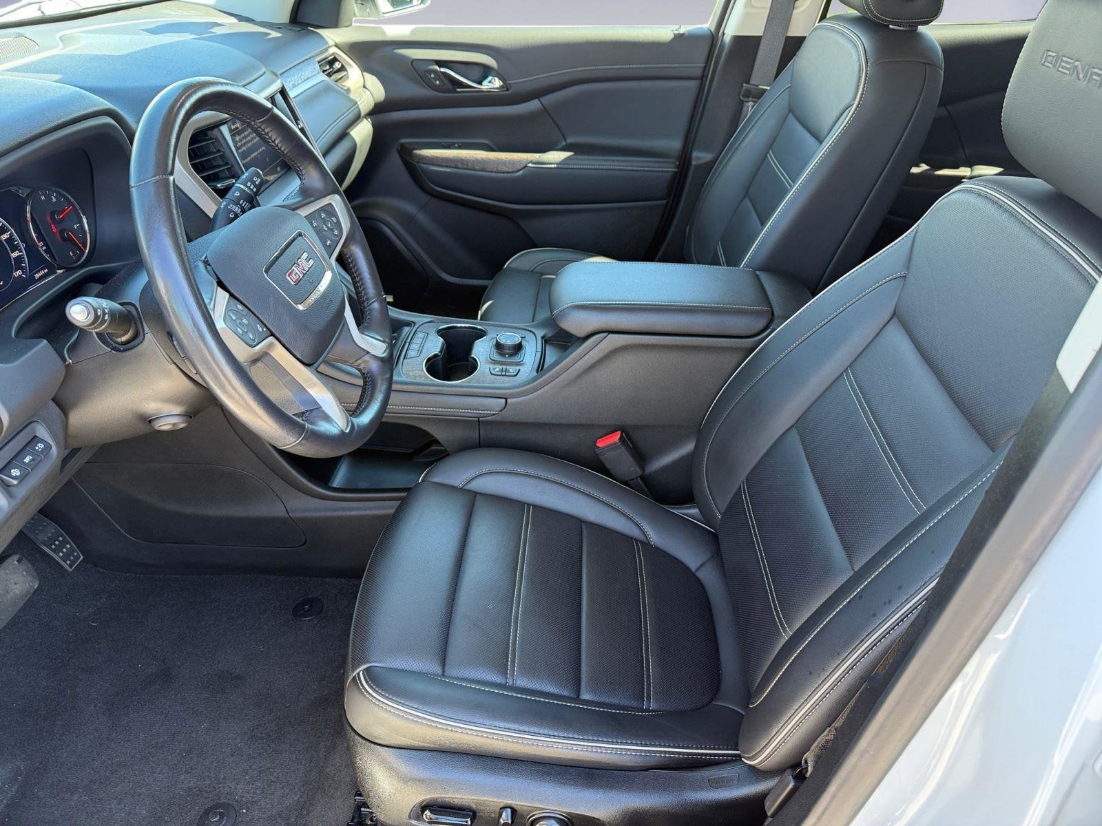 2021 GMC Acadia Base