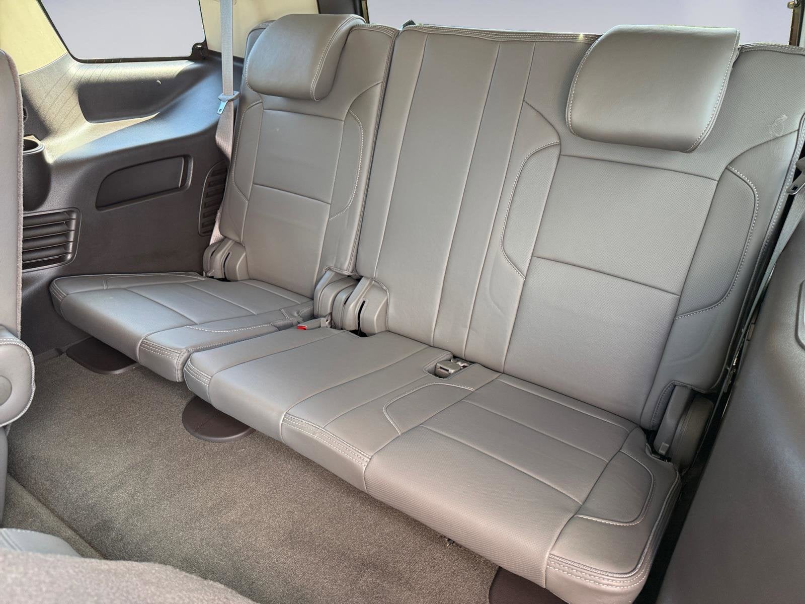 2016 GMC Yukon Base