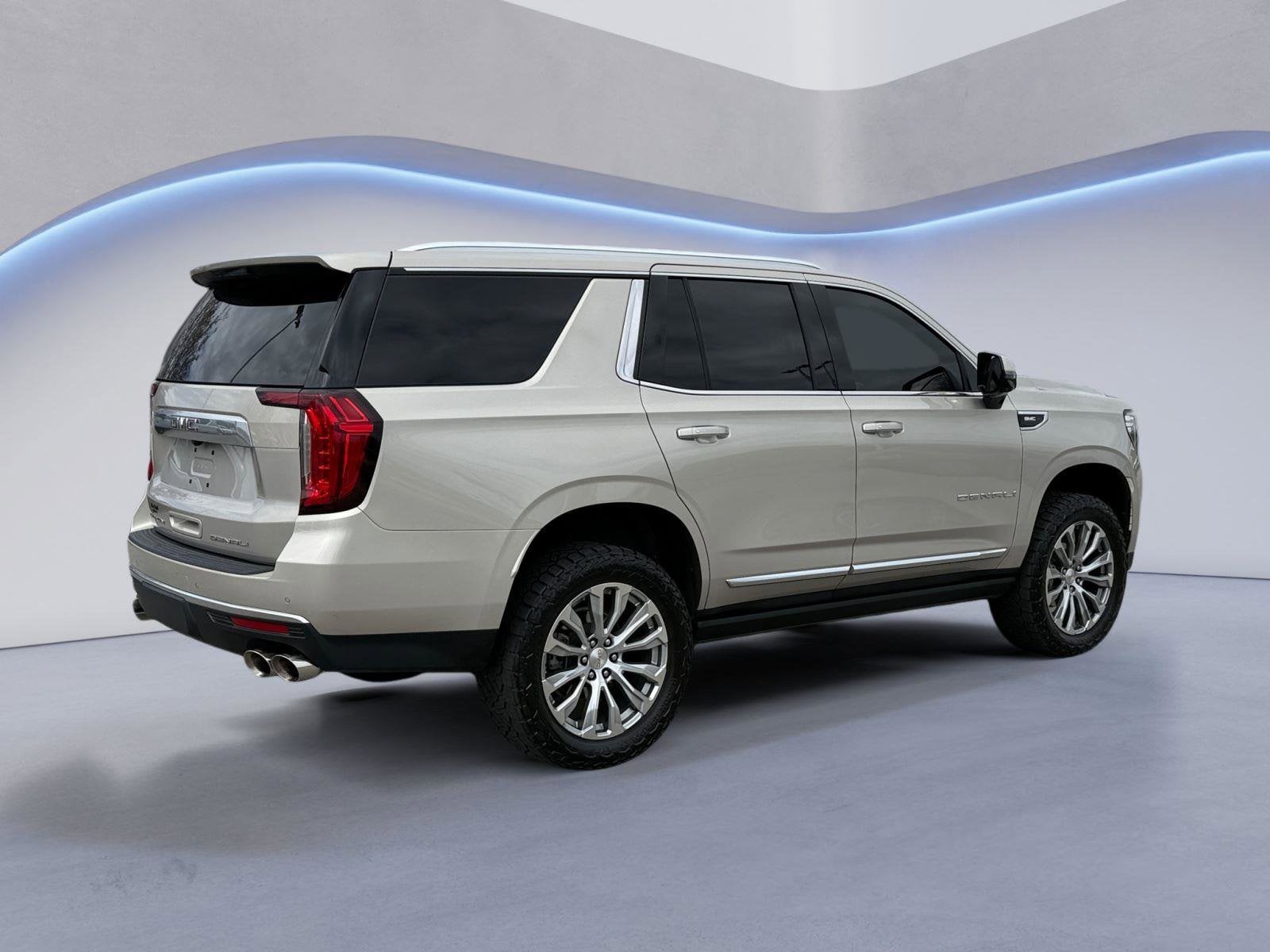 2023 GMC Yukon Base