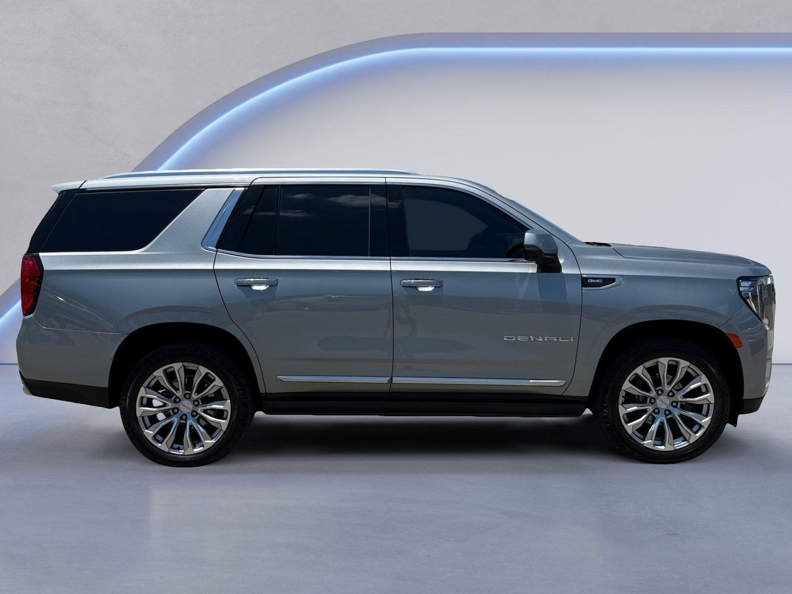 2024 GMC Yukon Base