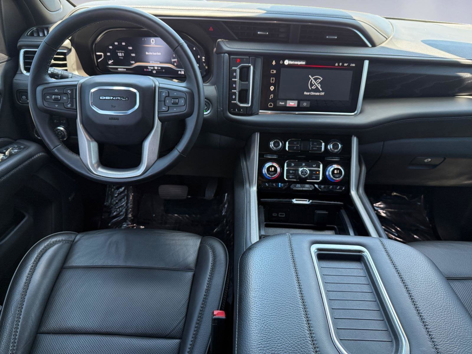 2024 GMC Yukon Base