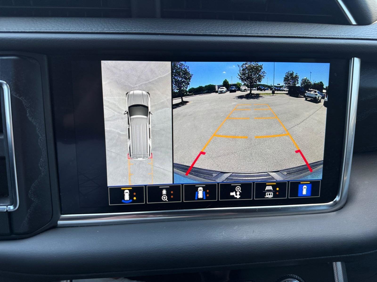 2024 GMC Yukon Base