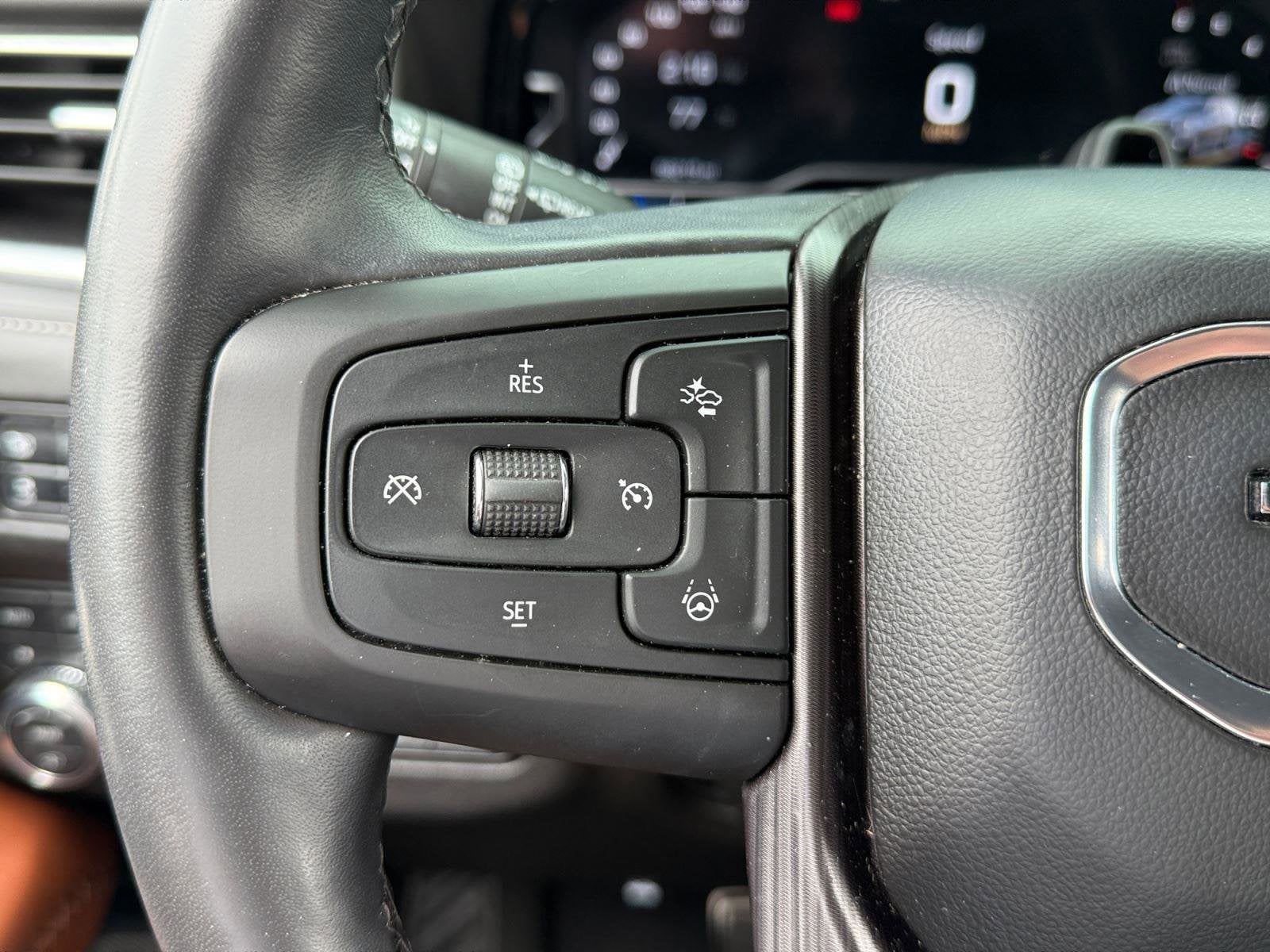 2023 GMC Yukon Base