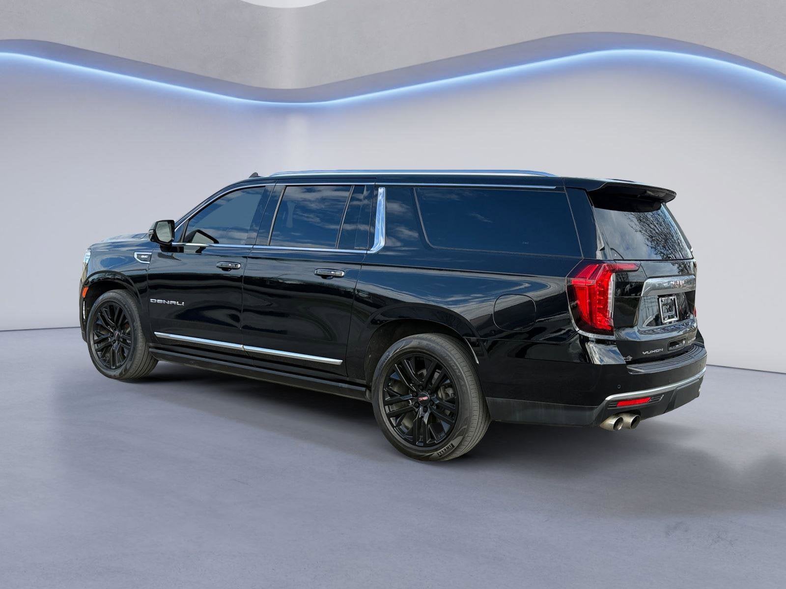 2021 GMC Yukon XL Base