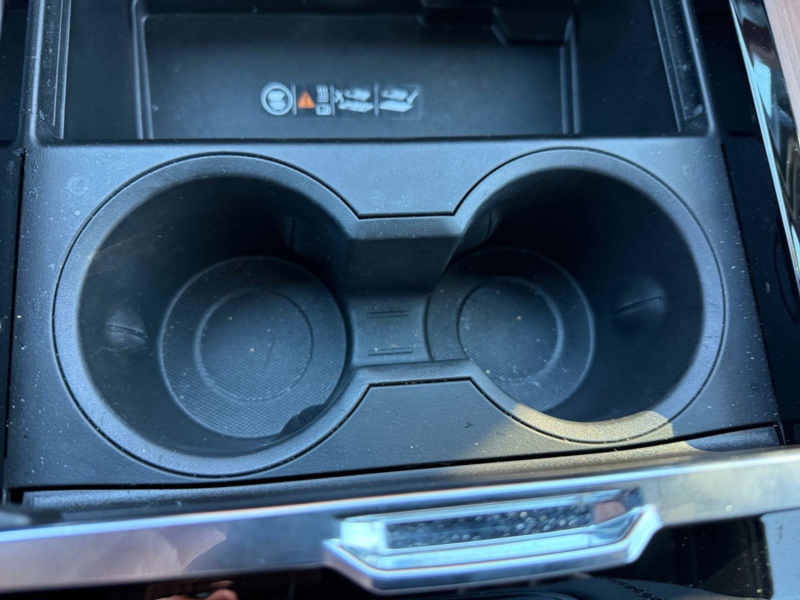 2025 GMC Yukon XL Base