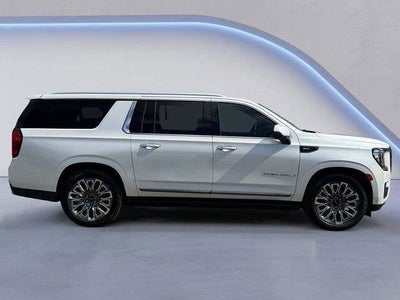 2023 GMC Yukon XL Base