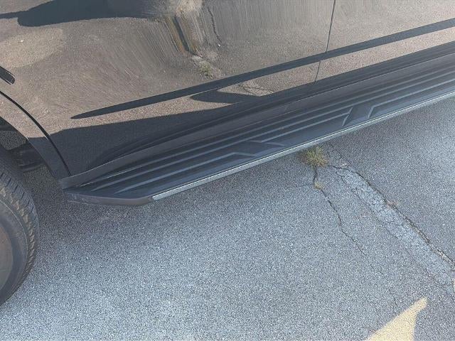 2023 Chevrolet Tahoe 4WD LS