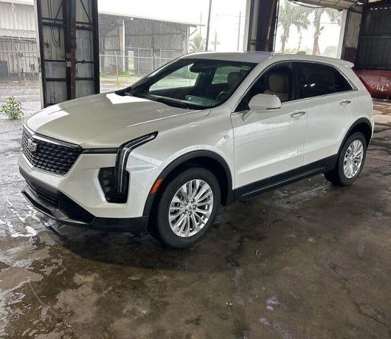2024 Cadillac XT4 FWD 4dr Luxury