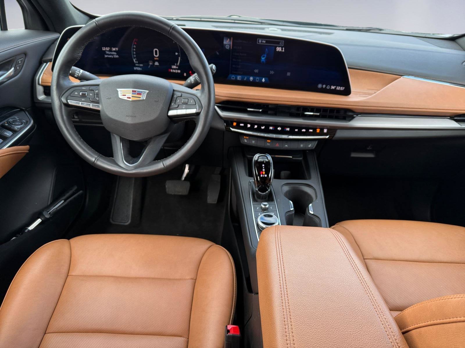 2025 Cadillac XT4 Base
