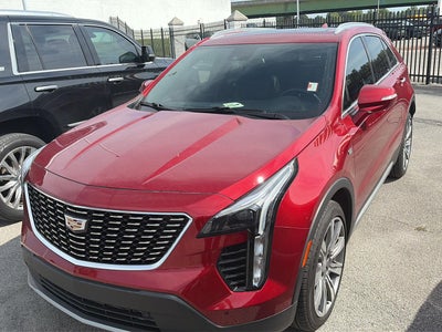 2023 Cadillac XT4 FWD 4dr Premium Luxury