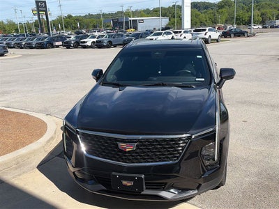 2025 Cadillac XT4 Base