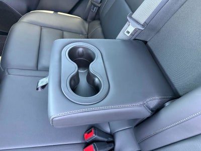 2025 Cadillac XT4 Base