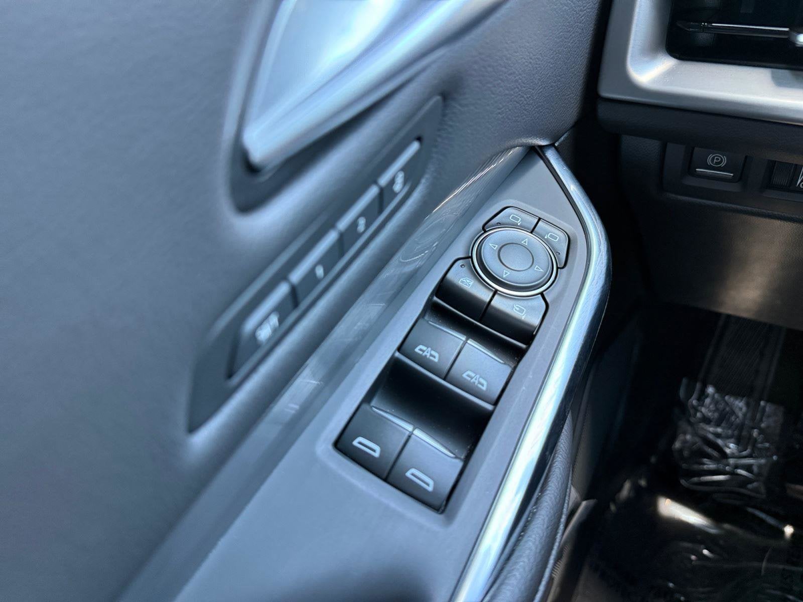 2025 Cadillac XT4 Base