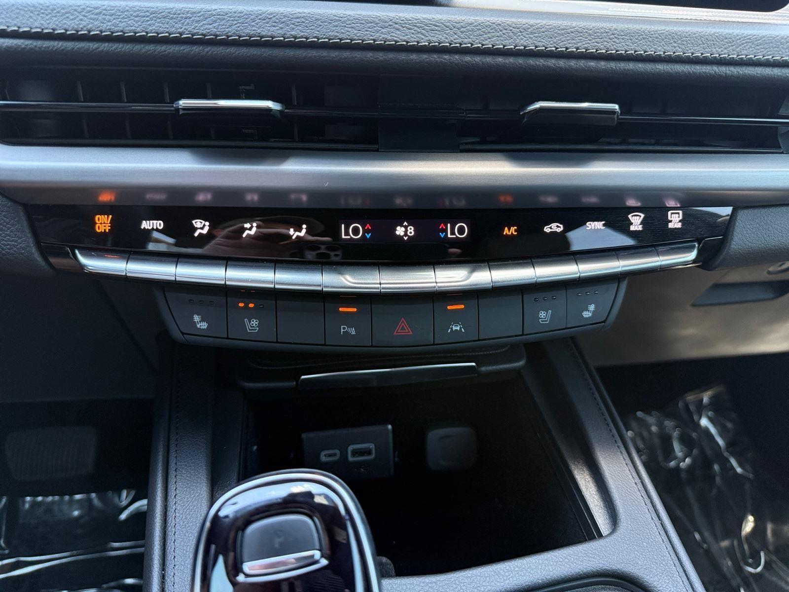 2025 Cadillac XT4 Base