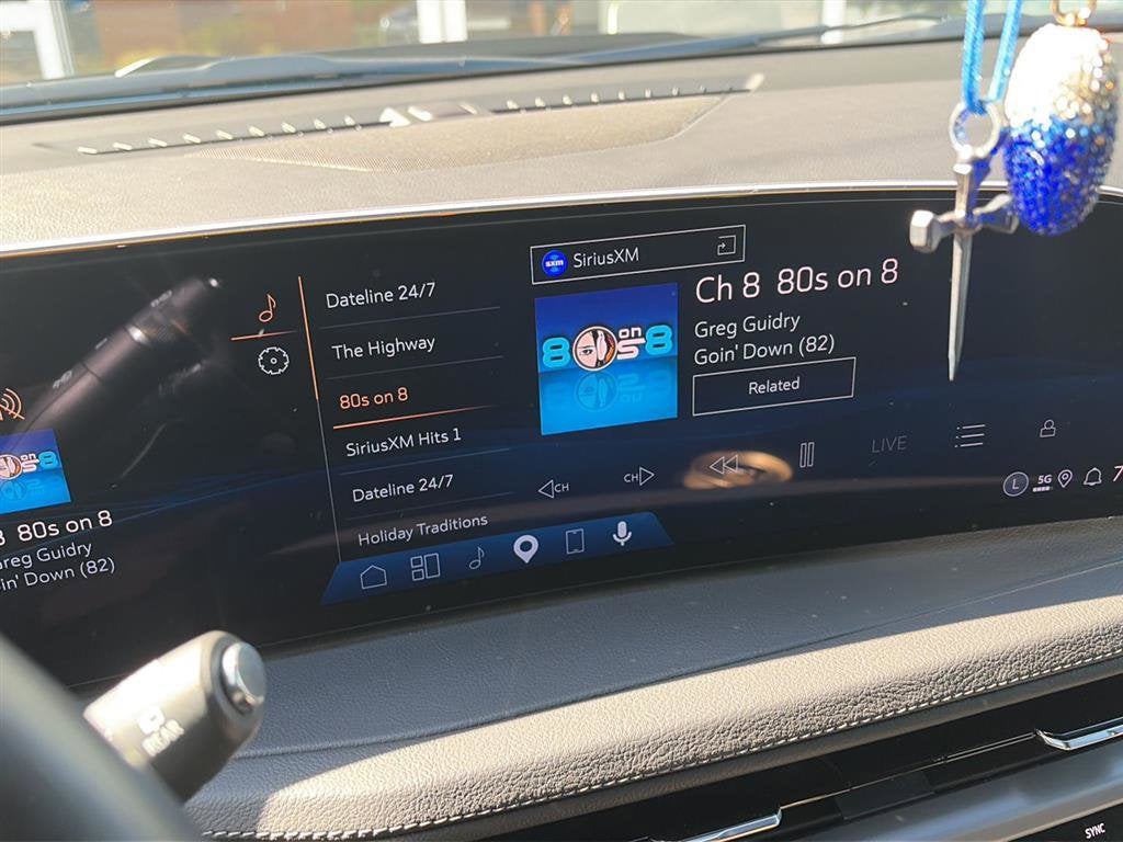 2025 Cadillac XT4 Base