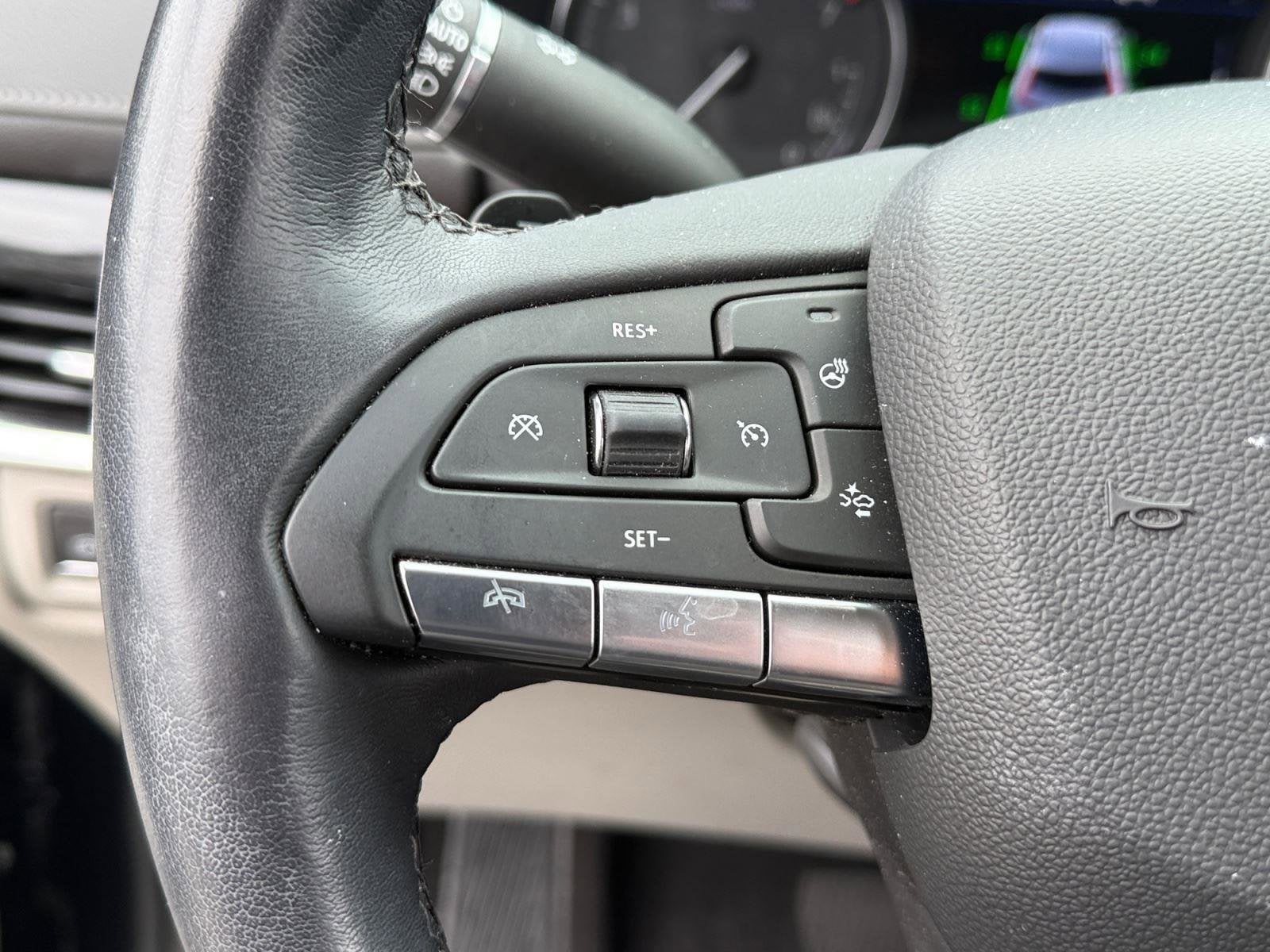2023 Cadillac XT4 Base