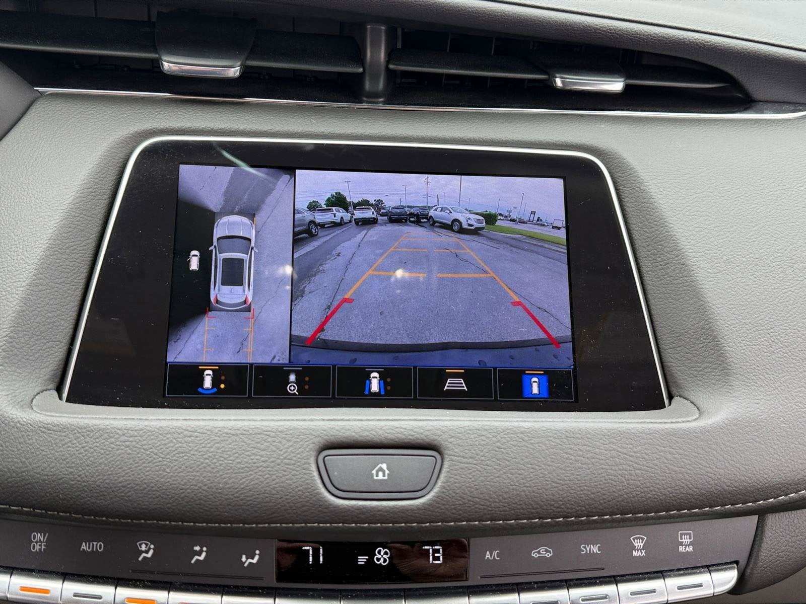 2023 Cadillac XT4 Base