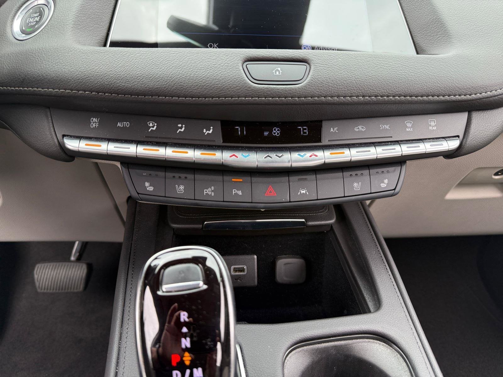 2023 Cadillac XT4 Base
