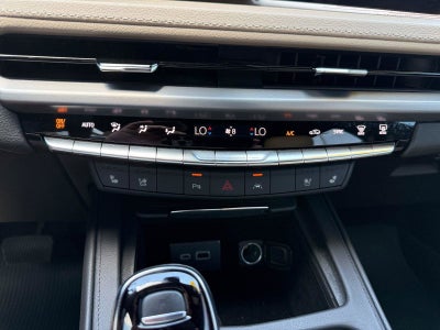2024 Cadillac XT4 Base