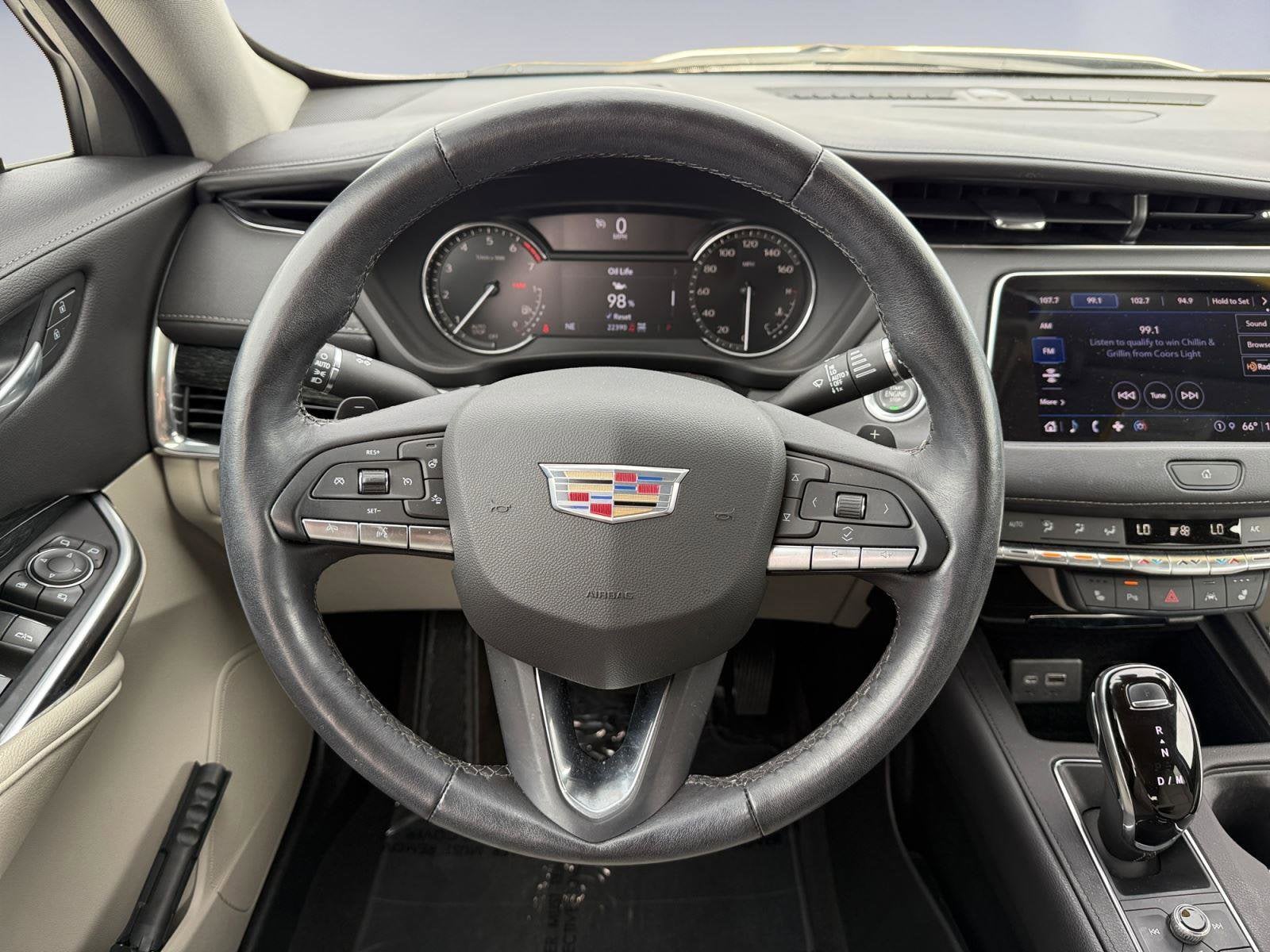 2023 Cadillac XT4 Base