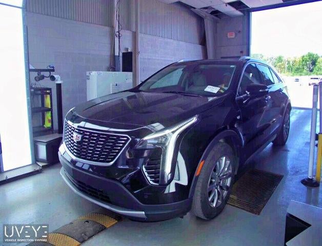 2023 Cadillac XT4 AWD Premium Luxury