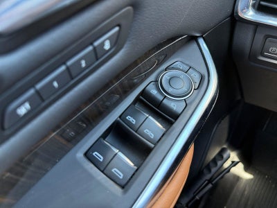 2023 Cadillac XT4 Base