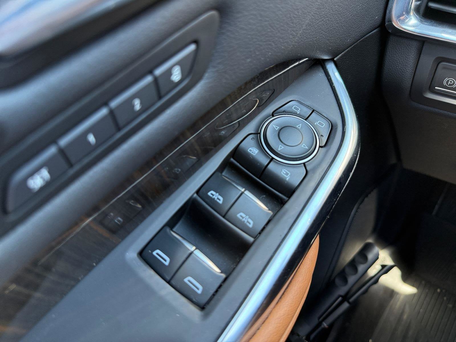 2023 Cadillac XT4 Base