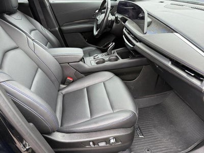 2024 Cadillac XT4 Sport