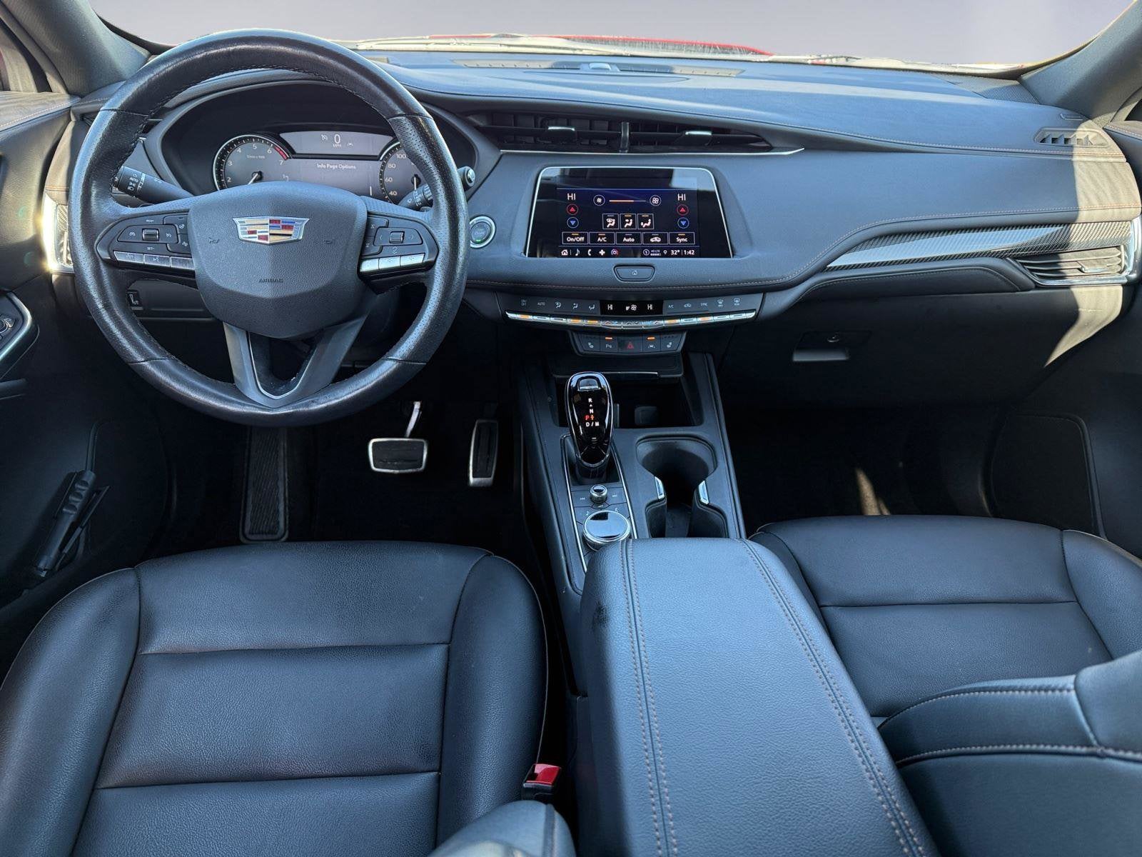 2023 Cadillac XT4 Base