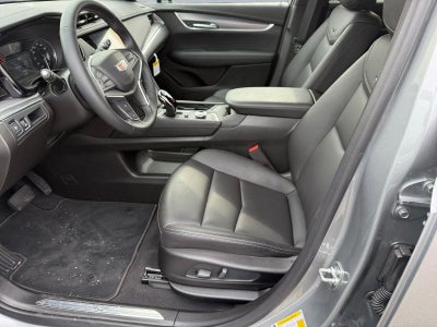 2025 Cadillac XT5 Base