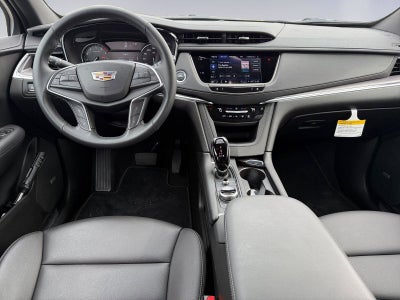 2025 Cadillac XT5 Base