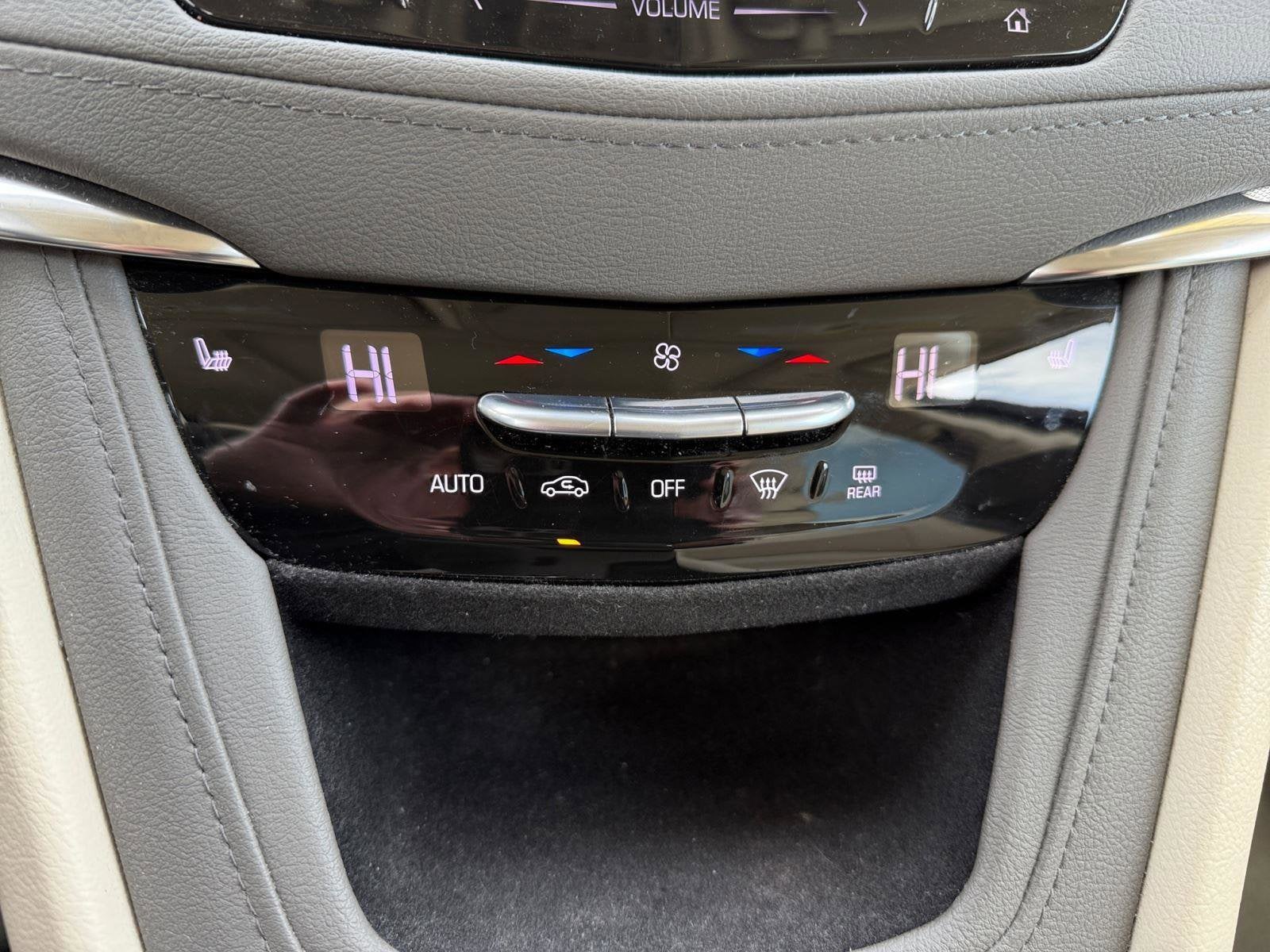 2019 Cadillac XT5 Base