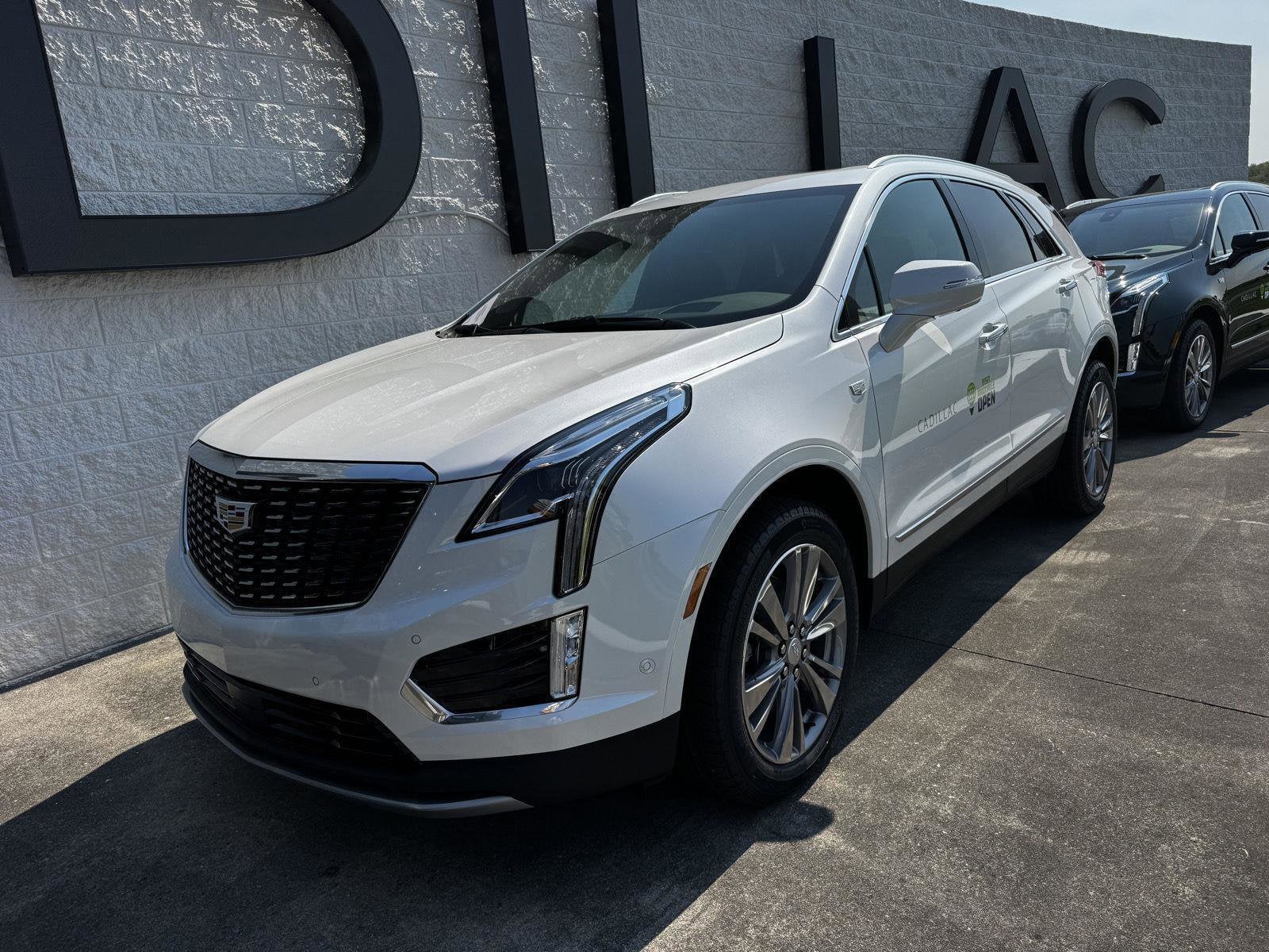 2026 Cadillac XT5 Base