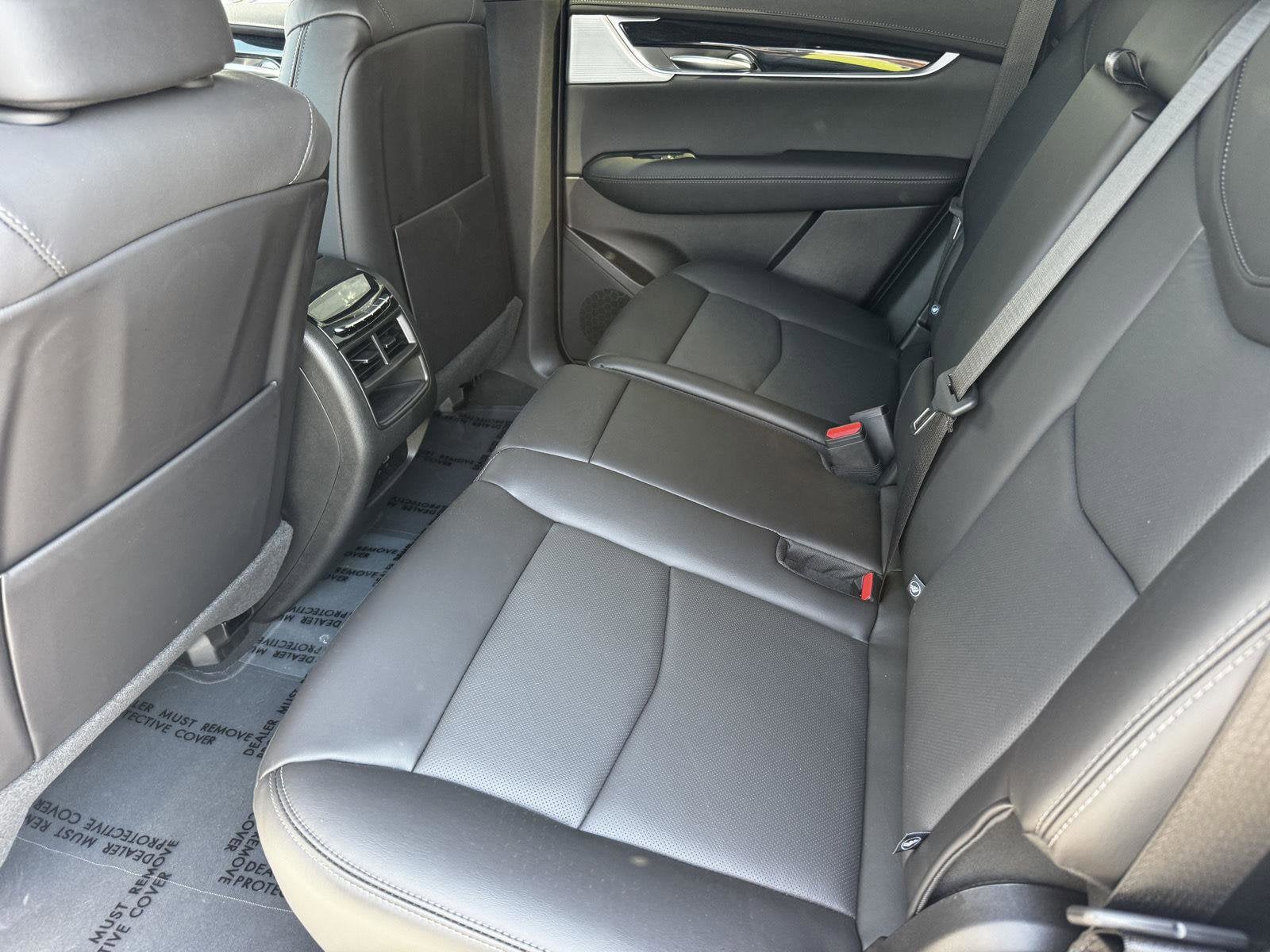 2026 Cadillac XT5 Base