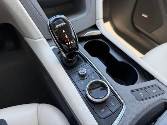 2022 Cadillac XT5 FWD Premium Luxury
