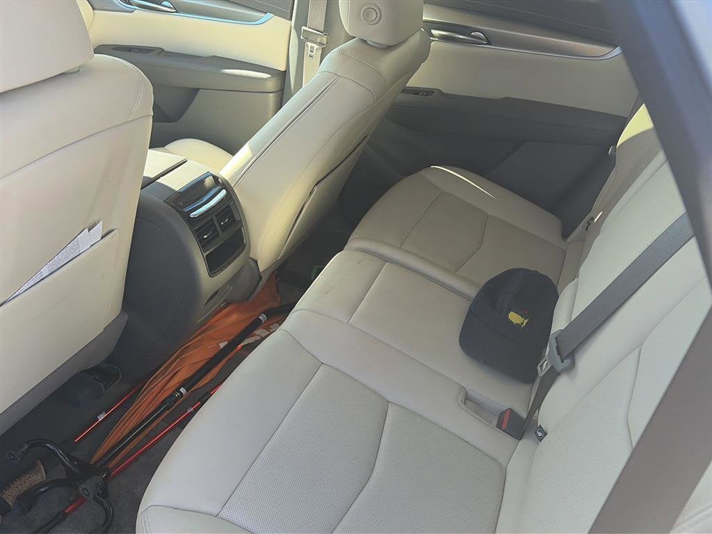 2023 Cadillac XT5 Base