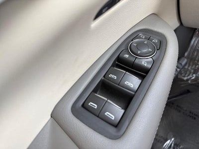 2023 Cadillac XT5 AWD 4dr Premium Luxury