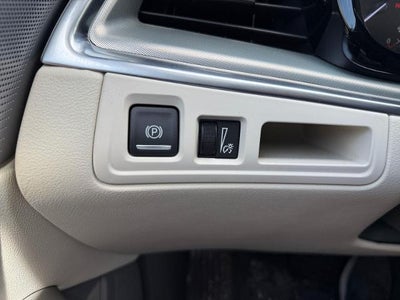 2023 Cadillac XT5 AWD 4dr Premium Luxury