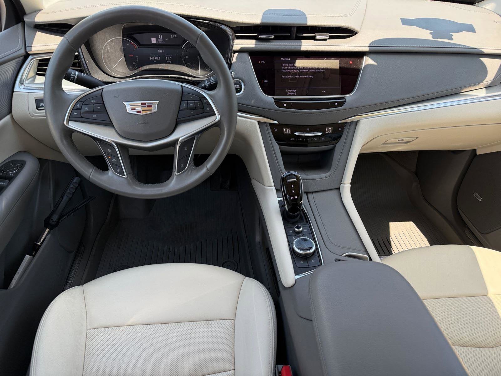 2023 Cadillac XT5 Base