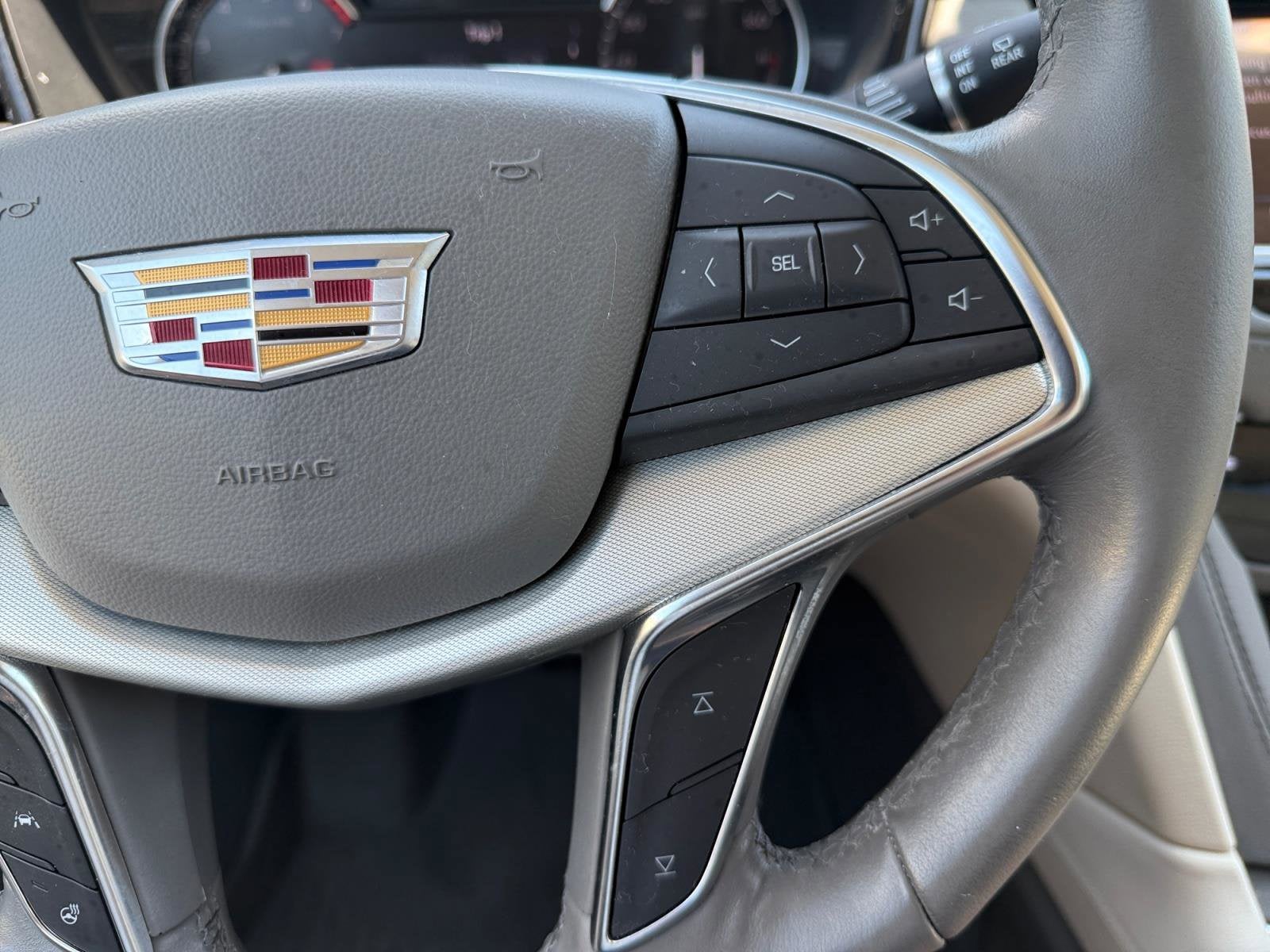 2023 Cadillac XT5 Base