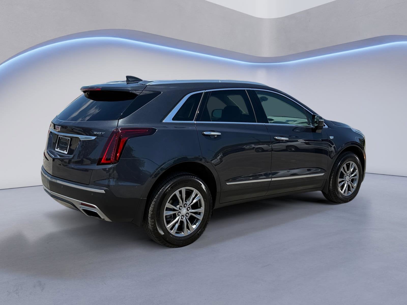 2023 Cadillac XT5 Base