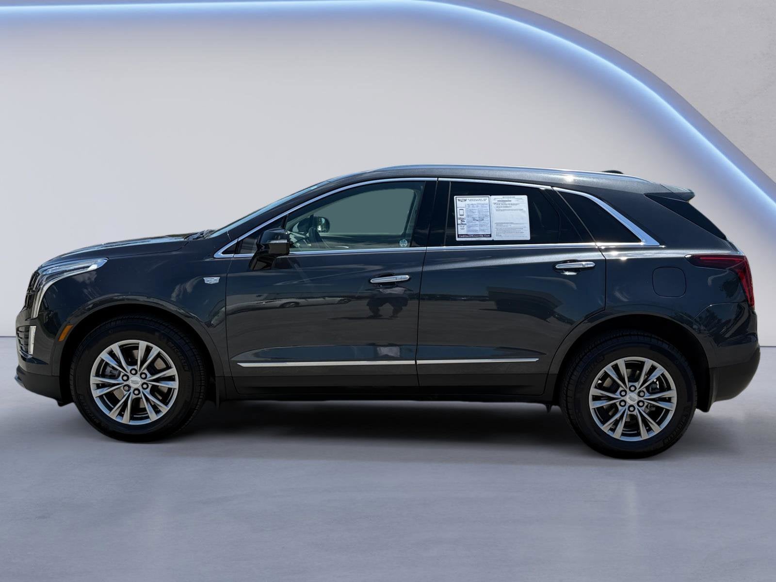 2023 Cadillac XT5 Base